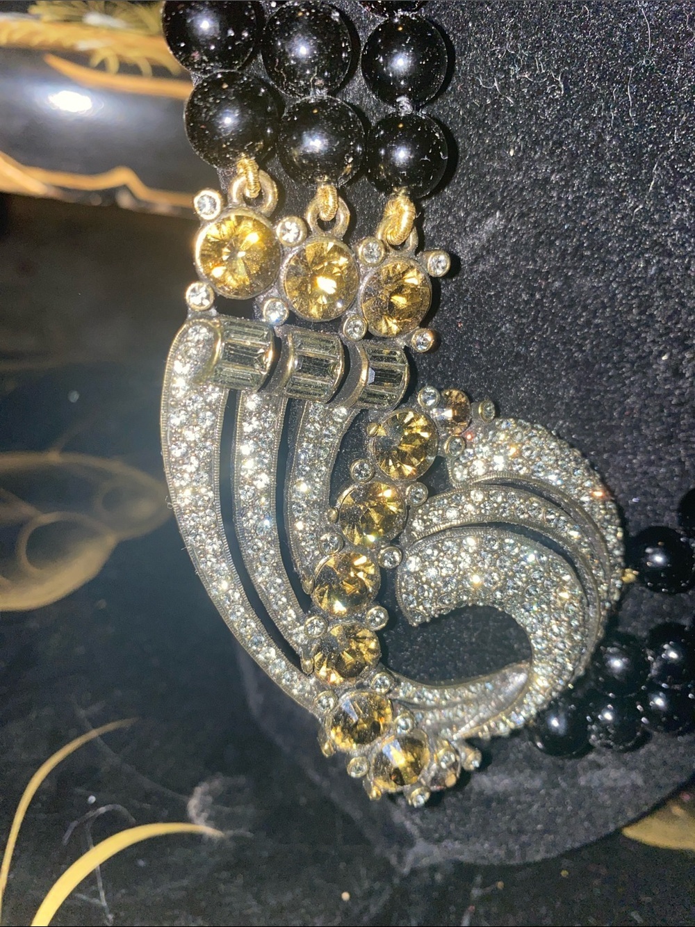 Heidi Daus Elegant Black Beaded Statement Necklace with Swarovski Crystal Accent - Picture 3 of 9